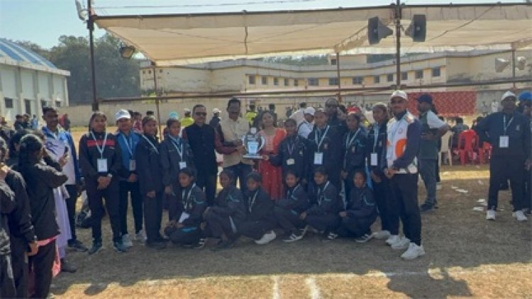 संभाग स्तरीय बस्तर ओलंपिक 2025 - खो-खो में कांकेर ने जीता खिताब