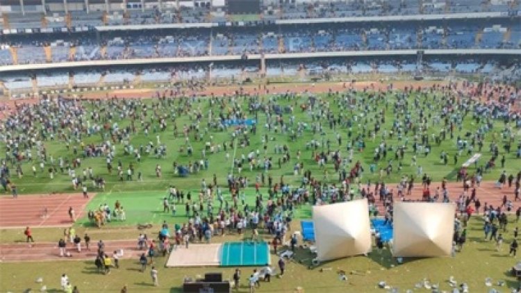 45,000 का टिकट... फिर भी मेसी की झलक नहीं, आगबबूला फैंस ने कुर्सियां तोड़ी-बोतलें फेंकी