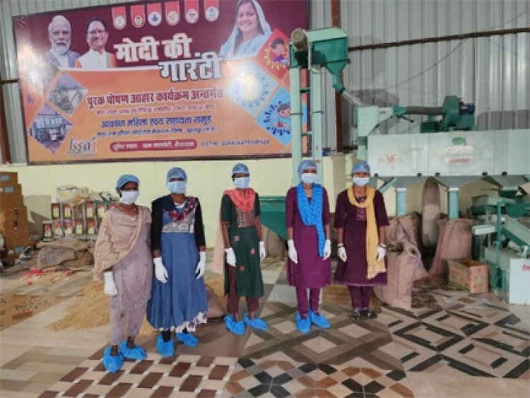 आकांक्षा महिला स्वयं सहायता समूह द्वारा स्थापित पोषण आहार निर्माण से यूनिट मिला रोजगार का अवसर