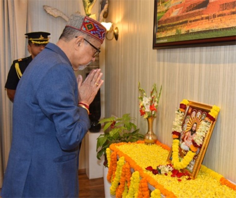 राज्यपाल डेका ने संत बाबा गुरु घासीदास जयंती पर पुष्पांजलि अर्पित की