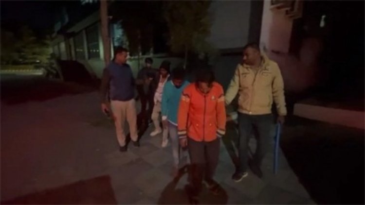 दोस्तों ने ही दोस्त को अधमरा होने तक पीटा