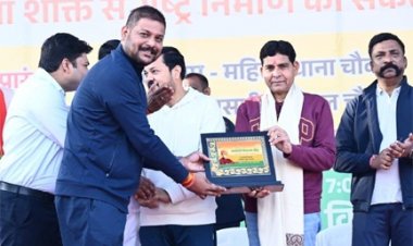 शिक्षा के साथ संस्कार का होना आवश्यक-राजस्व मंत्री टंक राम वर्मा