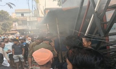 रायपुर में आग लगने से जिंदा जला बुजुर्ग