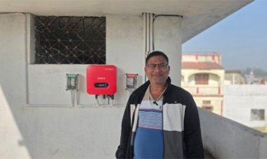 उपभोक्ता’ से ’ऊर्जा दाता’ बने कृष्ण कुमार, सोलर सिस्टम से हर दिन मिल रही 20 यूनिट बिजली का उत्पादन