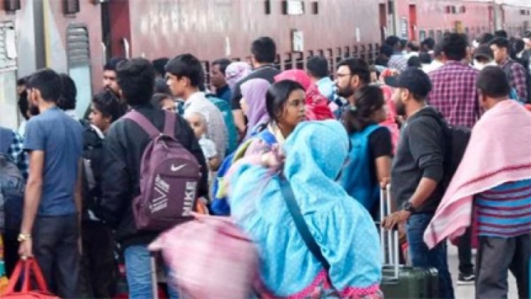 ट्रेनों की लेटलतीफी से छत्तीसगढ़ के यात्री परेशान