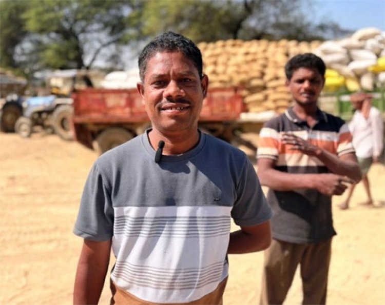 अमित ने बताया, मोबाइल से ऑनलाइन टोकन खुद काटकर केंद्र में निर्बाध रूप से बेचा धान