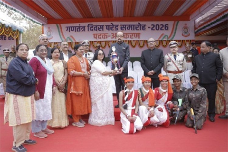 राजधानी रायपुर में हर्षाेल्लास के साथ मनाया गया 77वां गणतंत्र दिवस