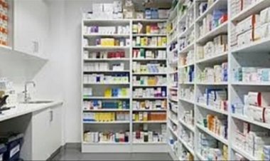 निजी अस्पतालों की फार्मेसी से दवा लेना अनिवार्य नहीं