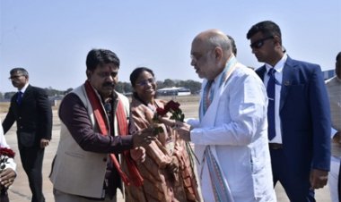 केन्द्रीय गृह मंत्री अमित शाह का जगदलपुर के मां दंतेश्वरी एयरपोर्ट में आत्मीय स्वागत