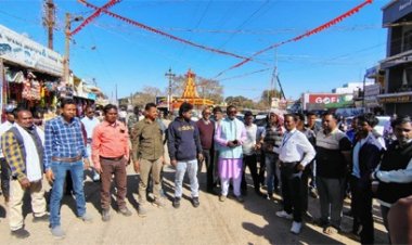 सर्व आदिवासी समाज उतरा सड़कों पर, कुसमी में आंदोलन