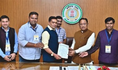 मुख्यमंत्री विष्णुदेव साय से प्रेस क्लब प्रतिनिधिमंडल ने की सौजन्य मुलाकात