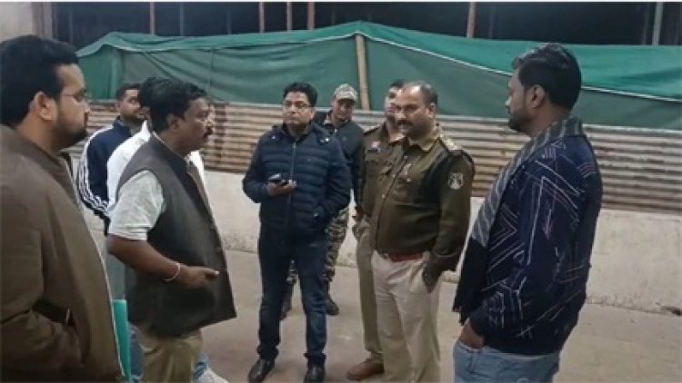 युवक ने युवती का गला रेता फिर खुद कर ली आत्महत्या, युवती की हालत नाजुक