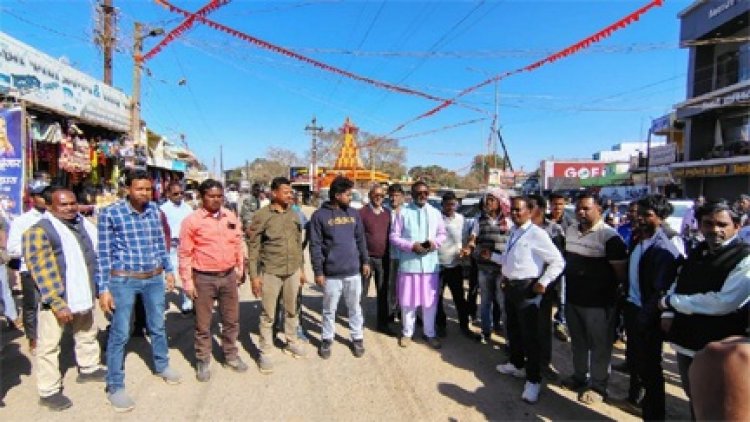 सर्व आदिवासी समाज उतरा सड़कों पर, कुसमी में आंदोलन