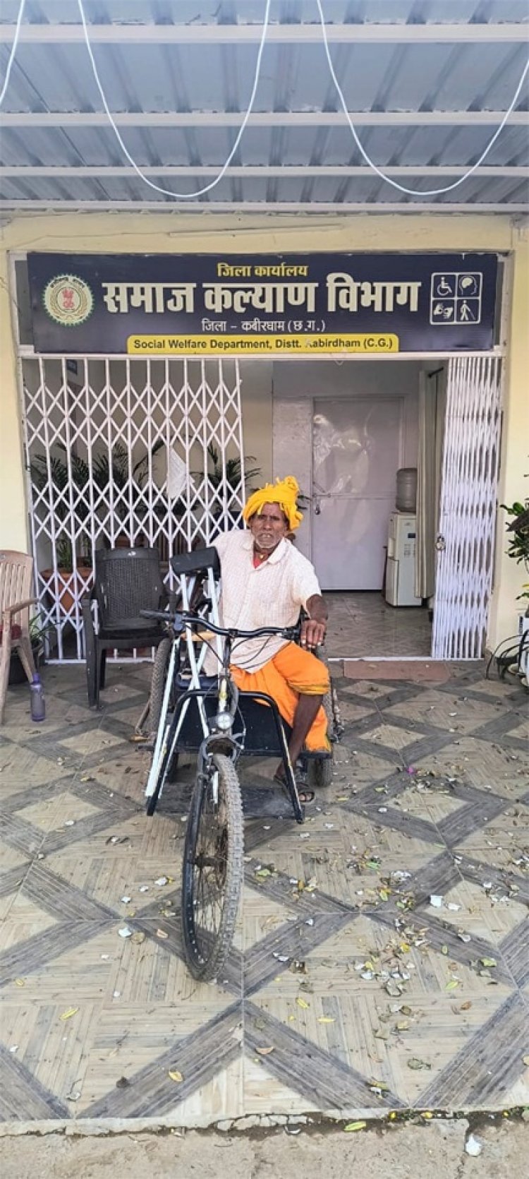 मोटराइज्ड ट्रायसायकल से बदली समज राम साहू की जिंदगी