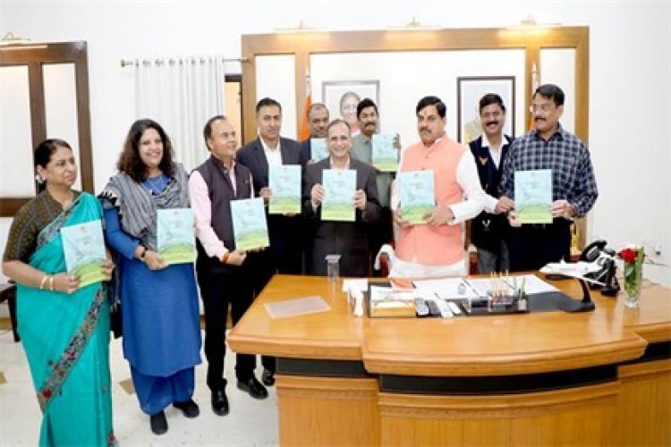मुख्यमंत्री डॉ. यादव ने वन विभाग के विजन डाक्यूमेंट का किया विमोचन