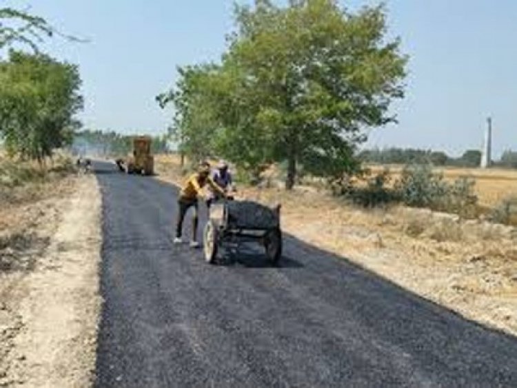 लोखंडी ब्रिज से जोंकी मोड़ तक सड़क नवीनीकरण और मजबूतीकरण के लिए 2.30 करोड़ मंजूर