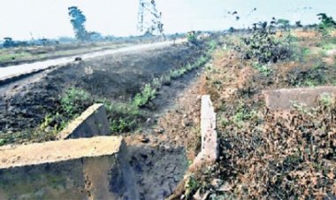 जमीन घोटाला, विधवा की जमीन का मुआवजा पड़ोसी को बांट दिया