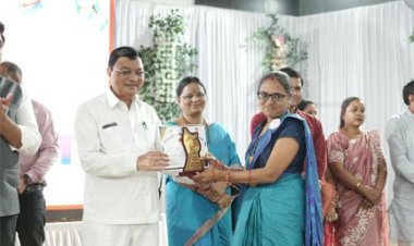 कैबिनेट मंत्री लखन लाल के मुख्य आतिथ्य में जिला स्तरीय महतारी वंदन सम्मेलन का हुआ आयोजन