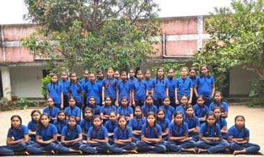 तोषगांव प्री मैट्रिक आदिवासी कन्या छात्रावास में छात्राओं को सुरक्षित आवास के साथ मिल रहा सकारात्मक वातावरण