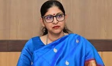 खाद्य विभाग की सचिव रीना बाबा साहब कंगाले ने ली समीक्षा बैठक