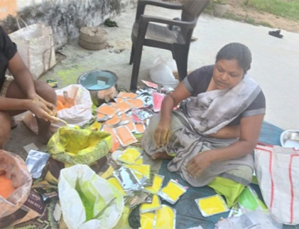 कोरिया के डकईपारा में बने “उजाला” से सजेगी हरित होली