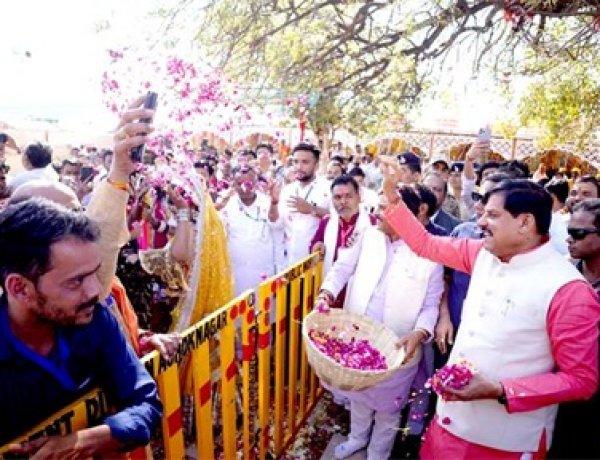 करीला धाम के संपूर्ण विकास की बनाई जायेगी योजना : मुख्यमंत्री डॉ. यादव