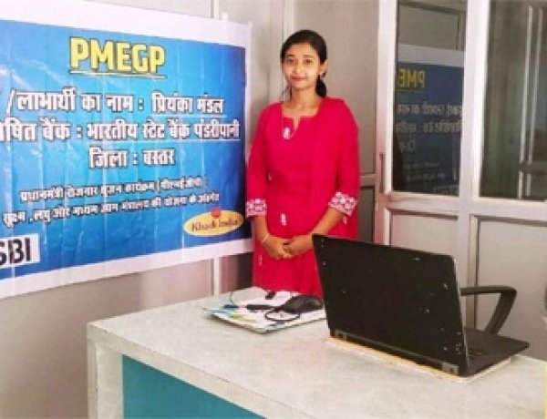 कम्प्यूटर कोचिंग से भविष्य सँवार रहीं हैं प्रियंका