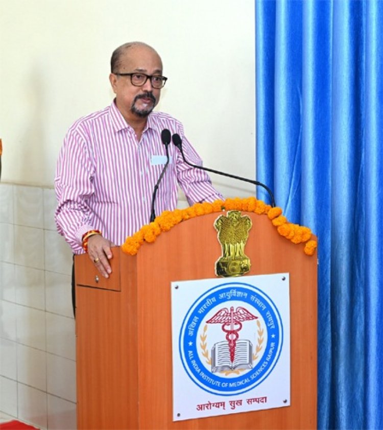 सेवा और समर्पण भाव के कारण भारतीय डॉक्टरों को देश के बाहर भी मिलता है सम्मान -  डेका