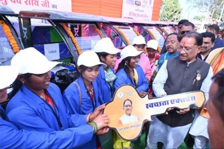 समूह की चार स्वच्छता सखियों ने बदल दी ग्राम पंचायत की तस्वीर