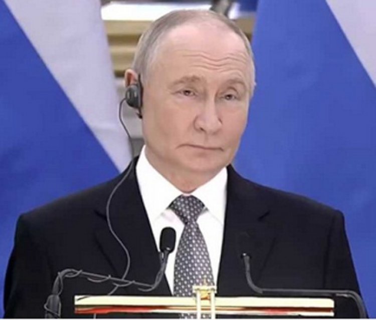 ट्रंप, पुतिन ने टेलीफ़ोन पर यूक्रेन और पश्चिम एशिया पर बात की