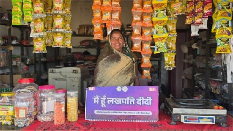 बिहान से जुड़कर भगवती की बदली किस्मत, ईंट निर्माण और किराना व्यवसाय से बनीं ‘लखपति दीदी’