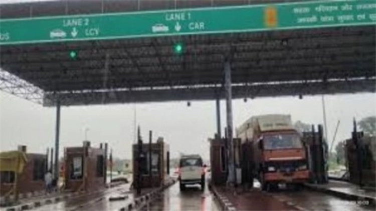टोल बढ़ा, अब हाईवे पर सफर पर 5 से 20 रुपये अतिरिक्त देना होगा