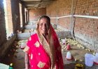 मजदूरी छोड़ ‘लखपति दीदी’ बनीं मति बाई, मुर्गी पालन से संवर रहा परिवार का भविष्य