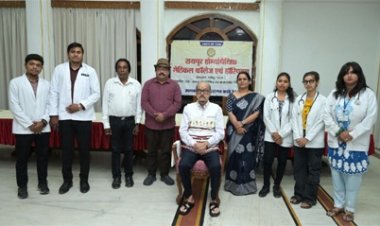 लोकभवन में लगा होम्योपैथिक स्वास्थ्य परीक्षण शिविर