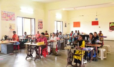 पुनर्वासित व्यक्तियों को मिल रही आत्मनिर्भरता की नई राह