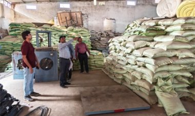 अनियमितता पर दो कृषि केंद्रों को नोटिस