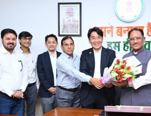 मुख्यमंत्री विष्णु देव साय से जापान के प्रतिनिधिमंडल की सौजन्य मुलाकात: निवेश, तकनीकी सहयोग और औद्योगिक विस्तार को लेकर हुई विस्तृत चर्चा