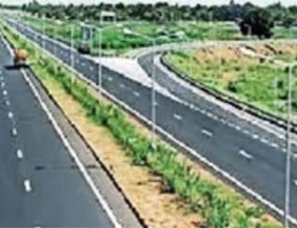 दोहरी मुआवजा की जांच, पूर्व मंत्री के रिश्तेदार के खिलाफ भारतमाला घोटाला खुलासा