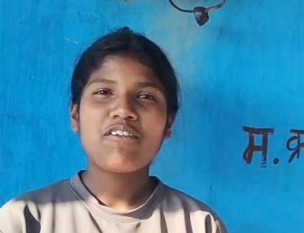 बस्तर की पद्मा के घर लौटी रोशनी : साय सरकार की बिजली बिल समाधान योजना बनी सहारा