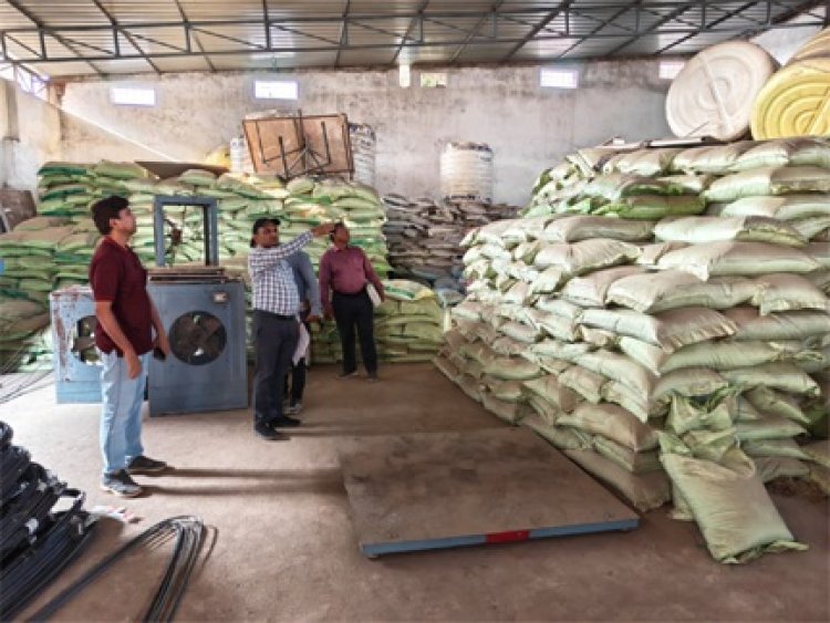 अनियमितता पर दो कृषि केंद्रों को नोटिस