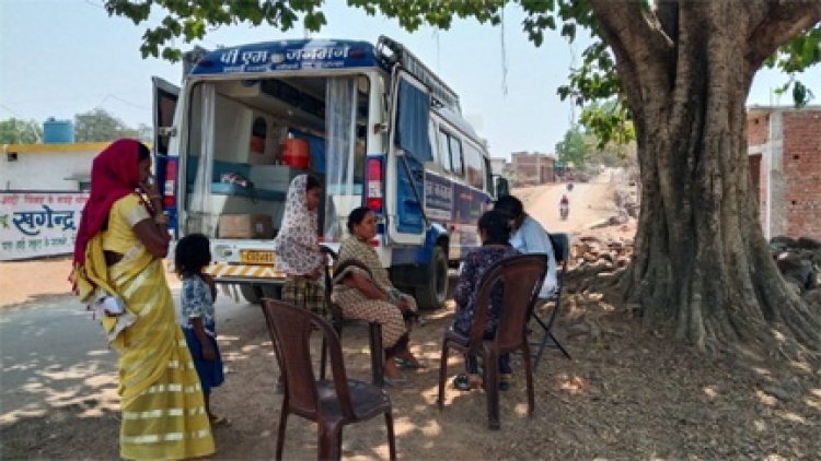 मोबाईल मेडिकल यूनिट बनी विशेष पिछडी जनजाति क्षेत्र के लिए संजीवनी