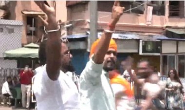 बंगाल में राजनीतिक हिंसा: ममता के घर पर नारे और लाठीचार्ज