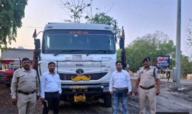 रेत के अवैध परिवहन पर बड़ी कार्रवाई, 6 हाइवा और 3 ट्रैक्टर जब्त