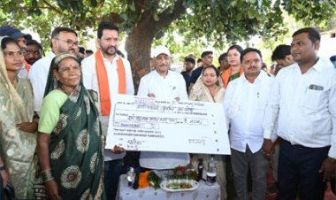 सुशासन तिहार: चौपाल में मिली राहत, सरलाबाई मरावी की समस्या का मुख्यमंत्री ने किया त्वरित समाधान