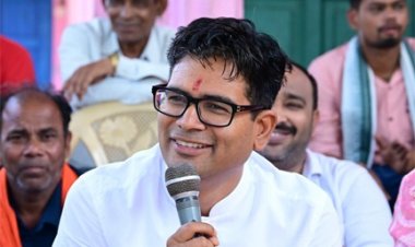 वित्त मंत्री ओ.पी. चौधरी ने ग्राम डुमरमुड़ा में ग्रामीणों से किया आत्मीय संवाद