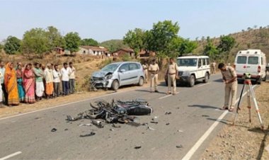 कार-बाइक की भिड़ंत ने ली तीन दोस्तों की जान