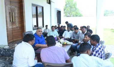 जनदर्शन में कैबिनेट मंत्री राजेश अग्रवाल ने सुनीं आम जनता की समस्या