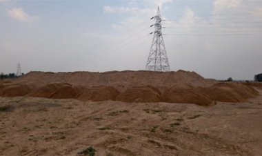 अवैध रेत भंडारण और परिवहन पर बड़ी कार्रवाई, 1740 घनमीटर रेत जप्त