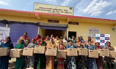 मुख्यमंत्री विष्णु देव साय की घोषणा का त्वरित असर: कोसरंगी की दीदियों को मिली 50 निःशुल्क सिलाई मशीनें