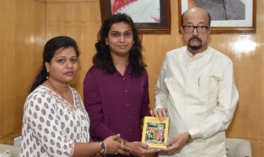 राज्यपाल डेका से पर्वतारोही सुश्री अंकिता गुप्ता ने की सौजन्य भेंट